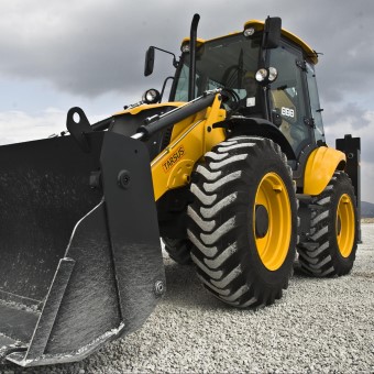 backhoe-loader backhoe-loader